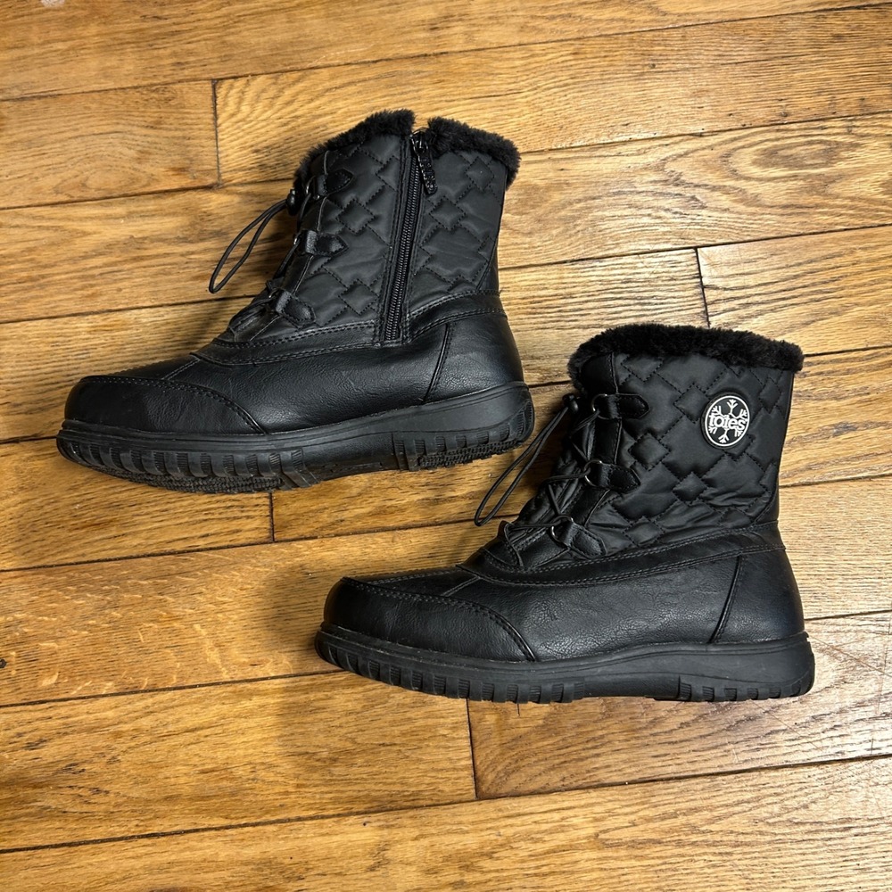 Totes Adrian Women Black Quilted Faux Fur Lined Winter Snow Boots Size 10M - Picture 2 of 5